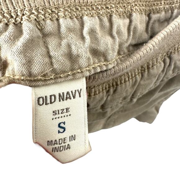 Old Navy Tan Shorts Small - Picture 3 of 4